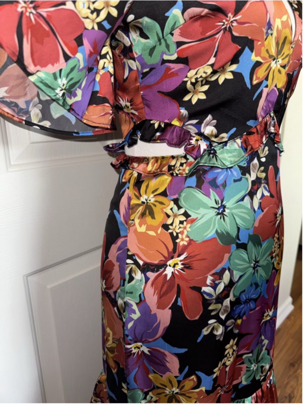 Tularosa Kaylee Floral Ruffle Midi Dress XS Romantic Wedding Guest Garden Party - Picture 7 of 16